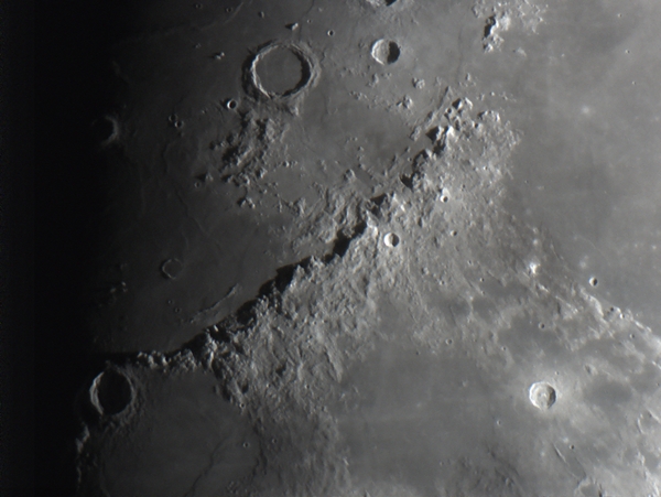 LUNA0005b_PI 15-03-28 23-21-46.jpg